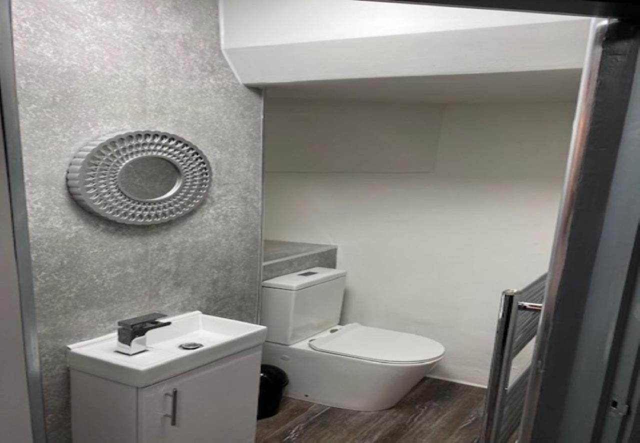 Ideal Abode Abbots 4 En-Suite Chester Bagian luar foto